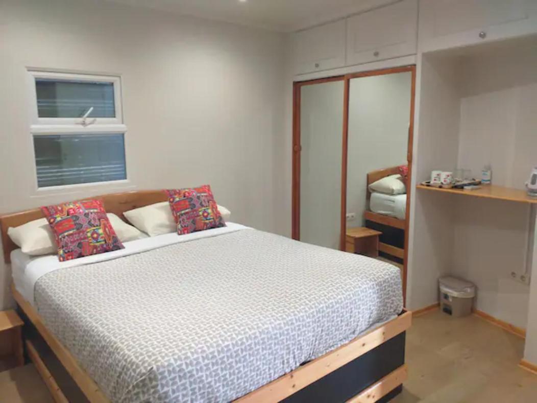 Malaga Ensuites City Centre エクステリア 写真
